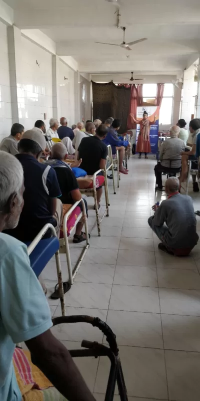 senior citizen elderly meditation east delhi by karmicbuzz foundation, conducted by kashish gambhir 